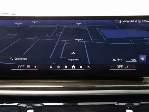 Certified 2025 BMW X5 xDrive40i image 11