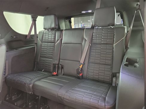 Certified 2024 Cadillac Escalade ESV Sport Platinum w/ LPO, ONYX Package image 11