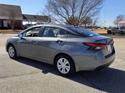 Used 2024 Nissan Versa S w/ Trunk Package image 9