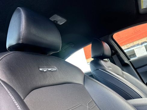 Used 2023 Kia Forte GT-Line w/ GT-Line Technology Package FWD image 17