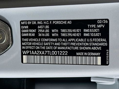 New 2026 Porsche Macan 4 Electric AWD/4WD image 33