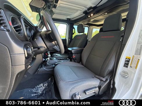 Used 2024 Jeep Wrangler Unlimited Rubicon AWD/4WD image 18