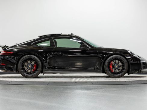 Used 2019 Porsche 911 Carrera GTS RWD image 20