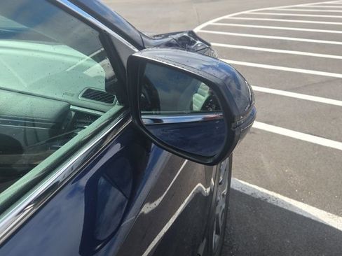 Used 2019 Honda CR-V EX image 8