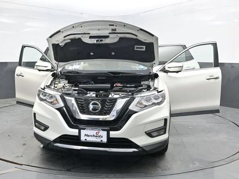 Used 2020 Nissan Rogue SL w/ Premium Package AWD/4WD image 42