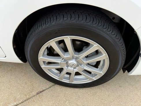 Used 2012 Scion xB image 25