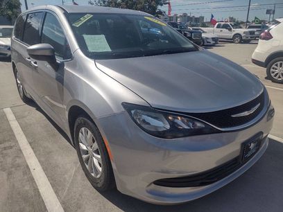 Used 2017 Chrysler Pacifica Touring w/ Tire & Wheel Group