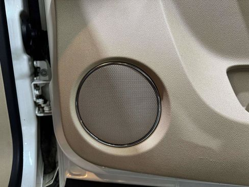 Used 2012 Cadillac Escalade Luxury AWD/4WD image 54