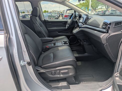 Certified 2025 Honda Odyssey Elite image 31