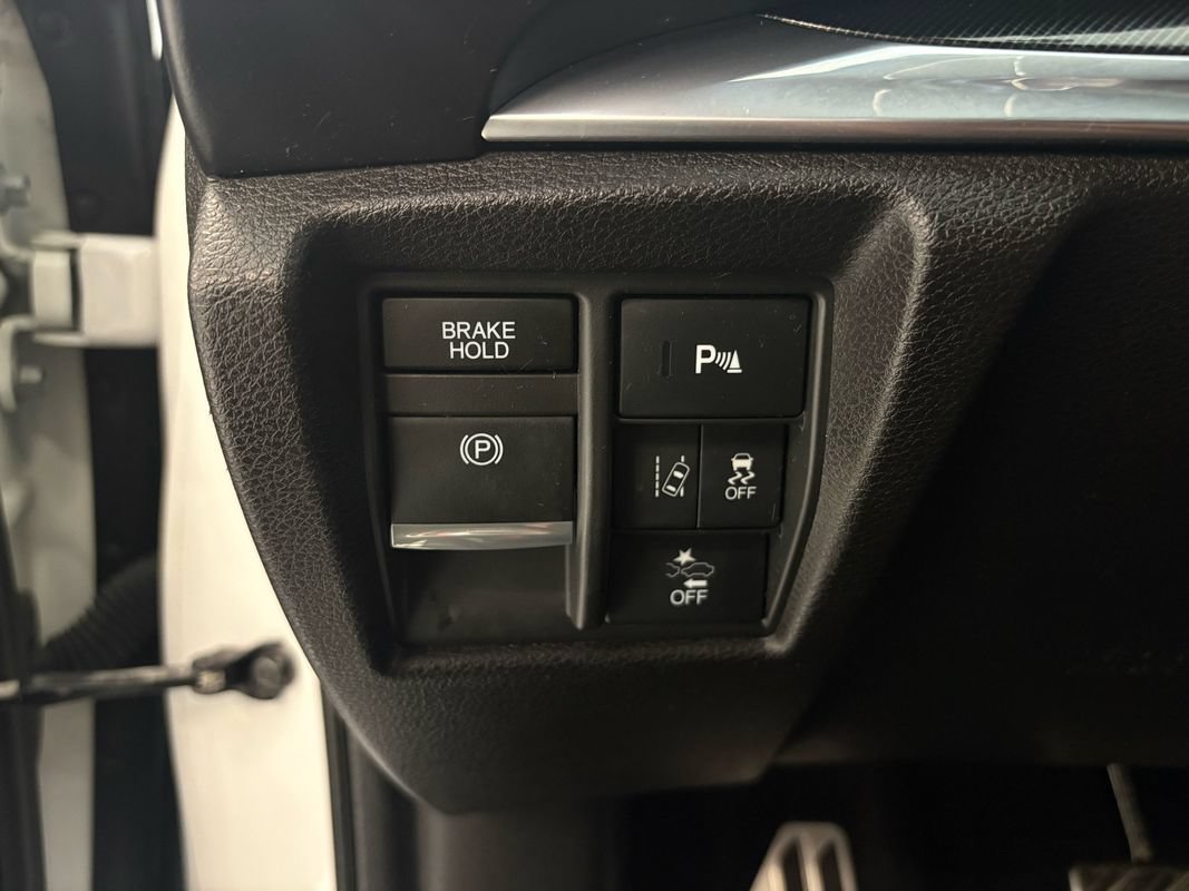 Used 2020 Acura MDX w/ Technology Package AWD/4WD image 28