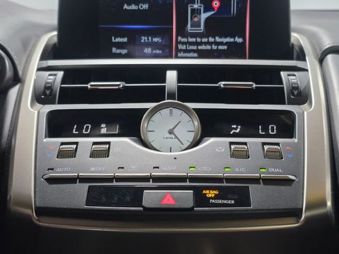 Used 2021 Lexus NX 300 FWD image 22