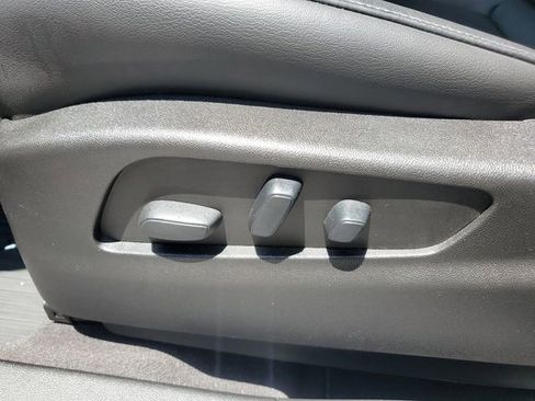 Used 2019 Cadillac XT4 Premium Luxury w/ Driver Awareness Package image 19