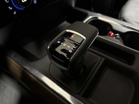 New 2026 Chevrolet Silverado 1500 High Country AWD/4WD image 18
