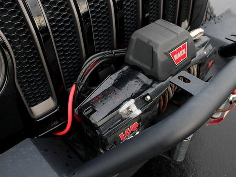 Used 2018 Jeep Wrangler Rubicon AWD/4WD image 10