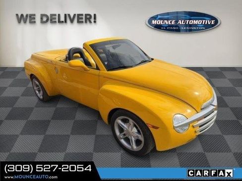 Used 2004 Chevrolet SSR w/ Preferred Equipment Group image 17