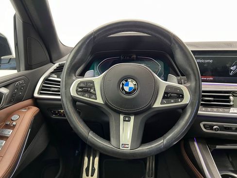 Certified 2022 BMW X7 xDrive40i w/ M Sport Package image 17