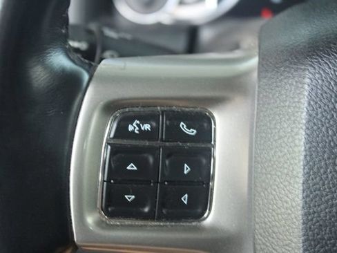 Used 2018 RAM 1500 Laramie AWD/4WD image 16
