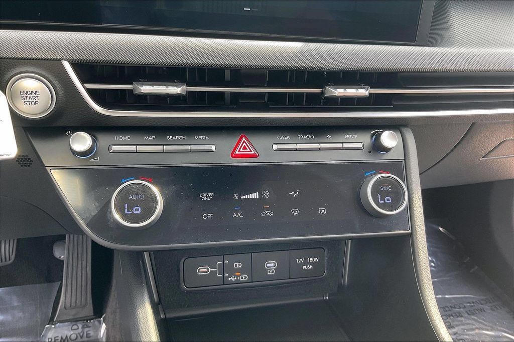 Used 2026 Hyundai Sonata Blue FWD image 35