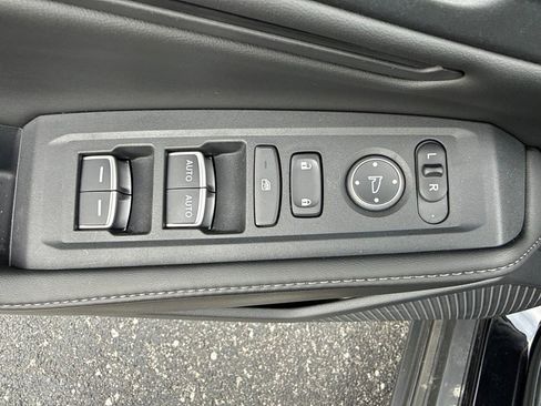 Used 2024 Honda Accord Sport image 15