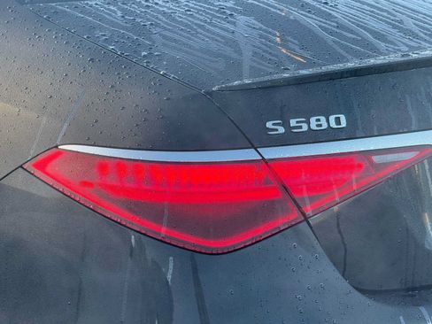 Used 2024 Mercedes-Benz S 580 4MATIC Sedan image 27