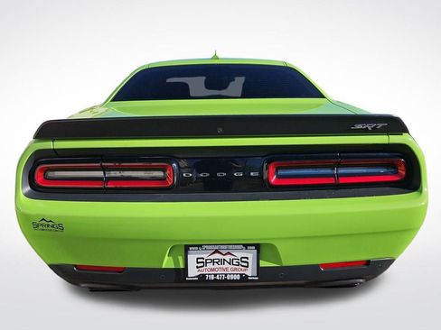 Used 2015 Dodge Challenger SRT Hellcat RWD image 4