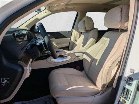 New 2026 Mercedes-Benz GLS 450 4MATIC image 5