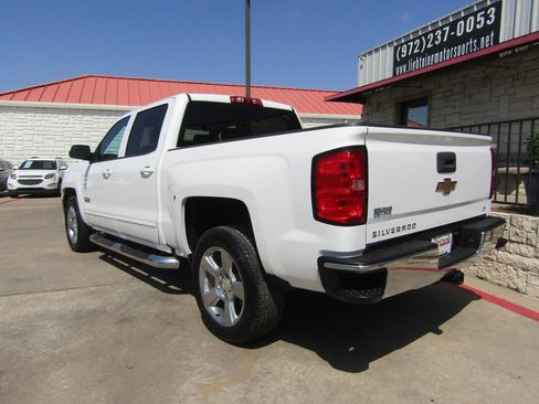 Used 2018 Chevrolet Silverado 1500 LT w/ Texas Edition RWD image 3