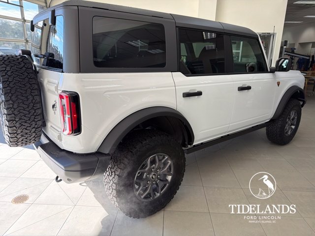 Used 2025 Ford Bronco Badlands AWD/4WD image 9