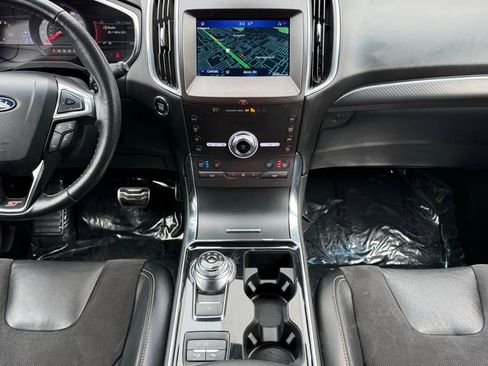 Used 2020 Ford Edge ST w/ Equipment Group 401A image 20