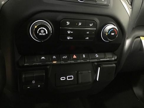 New 2026 Chevrolet Silverado 1500 Custom Trail Boss AWD/4WD image 35