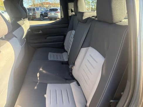 Used 2025 Toyota Tacoma TRD Sport image 23
