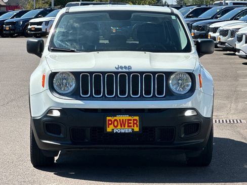 Used 2015 Jeep Renegade Sport FWD image 8
