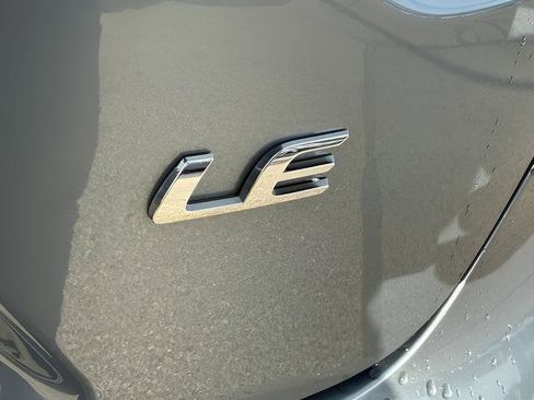 Used 2023 Toyota Corolla LE FWD image 17
