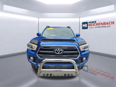 Used 2016 Toyota Tacoma SR5 RWD image 9
