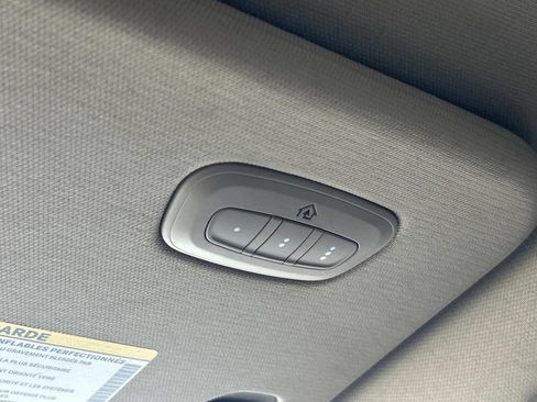Used 2021 RAM 1500 Laramie AWD/4WD image 35