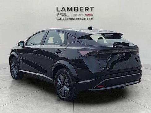 Used 2023 Nissan Ariya AWD image 8