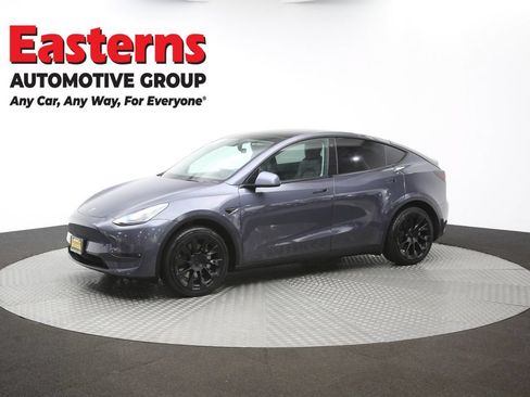 Used 2021 Tesla Model Y Long Range AWD/4WD image 52