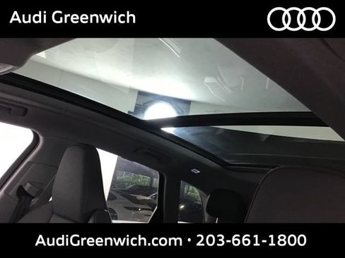 Used 2025 Audi Q5 Premium Plus w/ Premium Plus AWD/4WD image 16