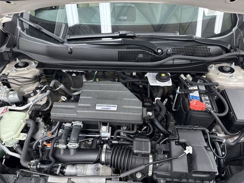 Used 2019 Honda CR-V Touring image 11