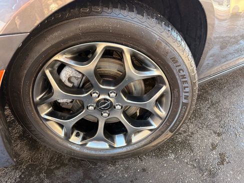 Used 2016 Chrysler 300 S w/ 300S Premium Group image 40