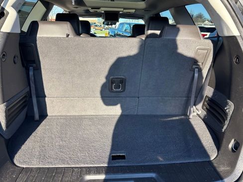 Used 2016 Buick Enclave Premium w/ Experience Buick Package image 9