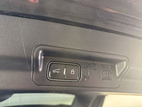 Used 2020 Ford Explorer ST w/ ST Street Pack AWD/4WD image 39