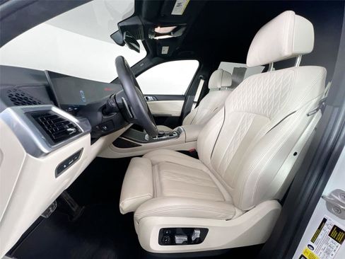 Certified 2024 BMW X7 M60i w/ M Sport Professional Package image 20