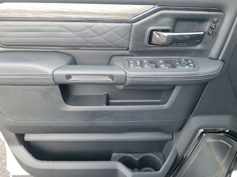 New 2026 RAM 3500 Limited image 25