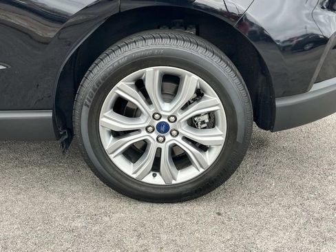 Used 2022 Ford Edge Titanium w/ Equipment Group 301A image 43