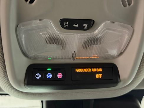 Certified 2024 Chevrolet TrailBlazer LT w/ LT Cold Weather Package image 34