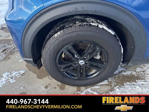 Used 2022 Ford Explorer XLT image 64