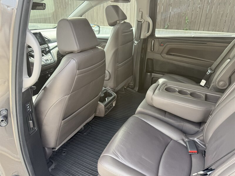 Used 2020 Honda Odyssey Touring image 18