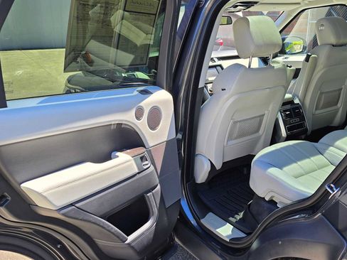 Used 2016 Land Rover Range Rover Sport HSE AWD/4WD image 15