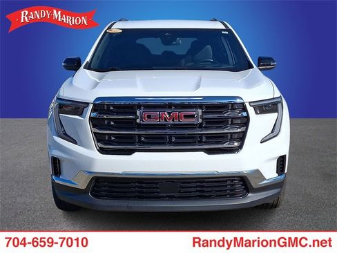 Certified 2025 GMC Acadia Elevation image 2